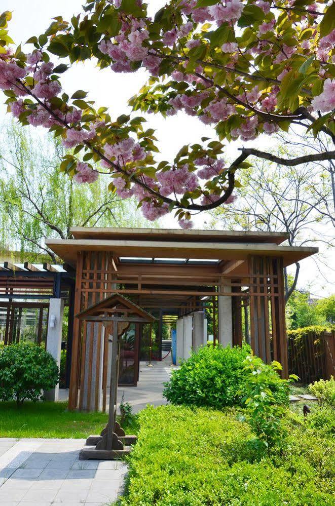 Suzhou Phoenix Hotspring Resort Zhangjiagang Exterior foto